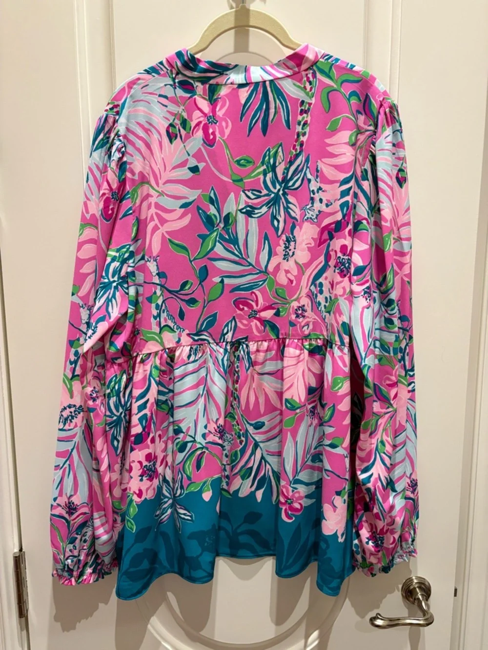 Lilly Pulitzer Pink Floral Print Blouse with Teal Accents - Picture 4 of 4